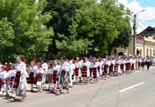 Parada portului popular